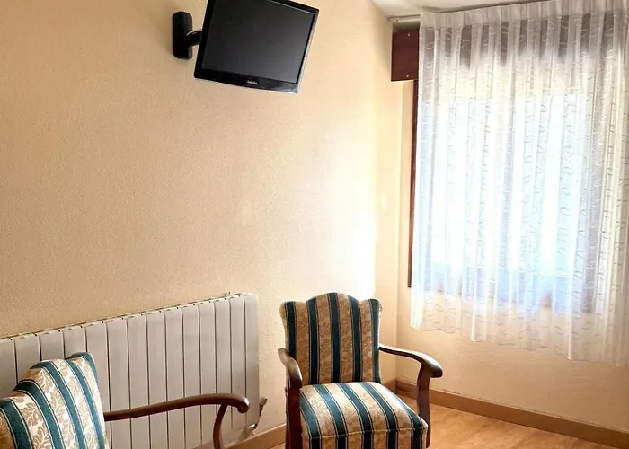 Casa Rural- Fonda El Soto-Entre Vinas